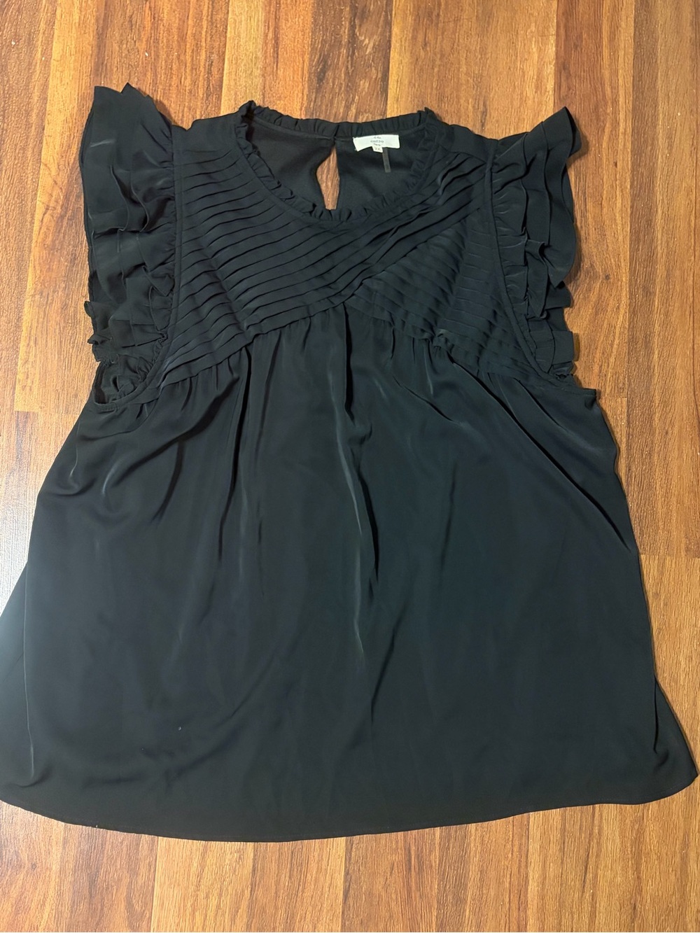 entro Black Ruffled Neck Blouse
